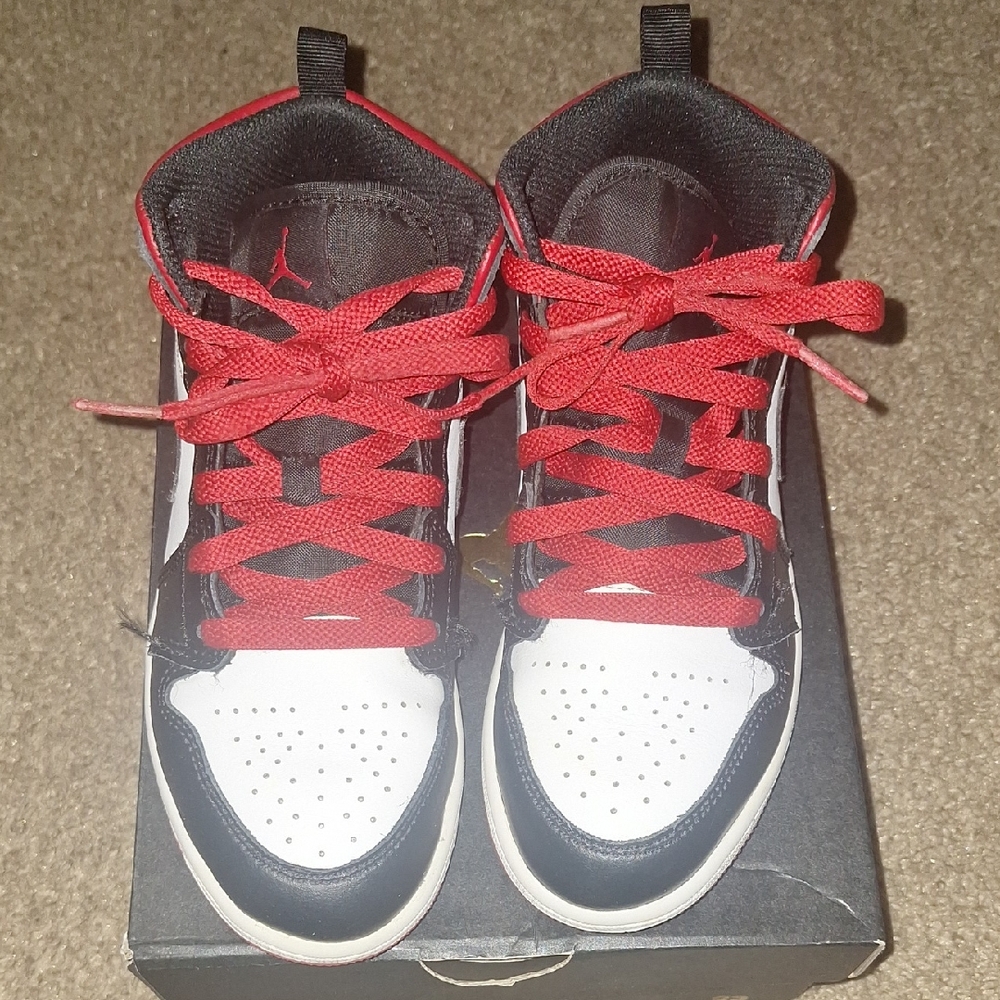 Nike Black and Red High-Top Sneakers for Basketball